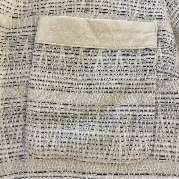 Patterned romper - Picture 4 of 8